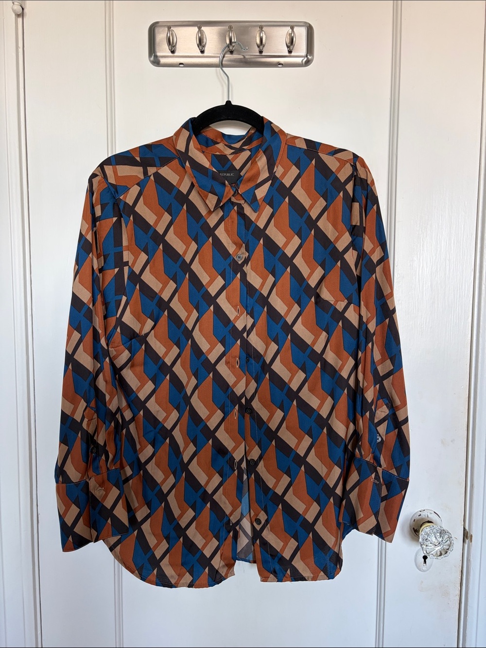 Banana Republic Geometric Button-Up Blouse in Blue & Brown